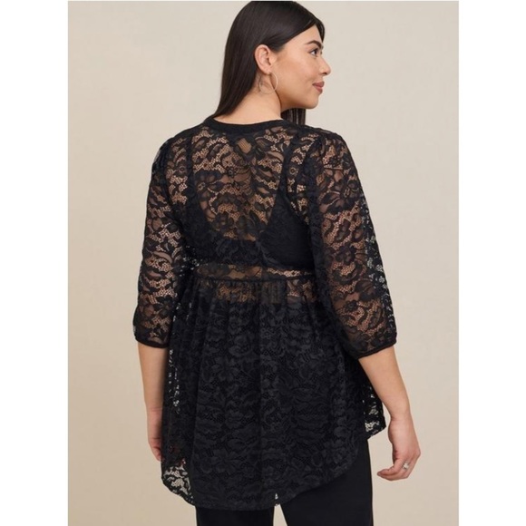 TORRID NWT BABYDOLL SHEER LACE BUTTON DOWN TUNIC TOP - Picture 2 of 5